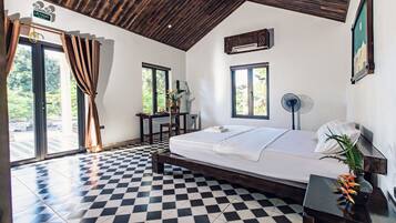 Deluxe Bungalow, Garden View | Soundproofing, WiFi (free)