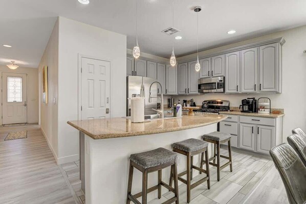 Fridge, microwave, oven, stovetop
