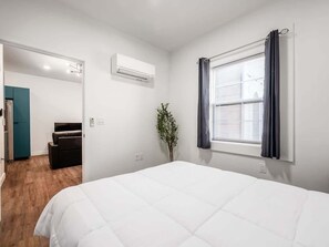1 chambre, fer et planche Ă repasser, Wi-Fi, draps fournis