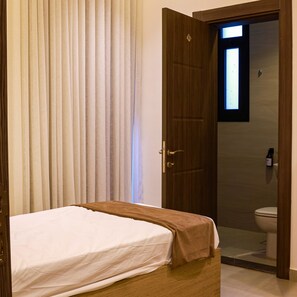 Apartament Comfort, no fumadors, cuina | 2 dormitoris, caixa forta a l'habitació i planxa i posts de planxar