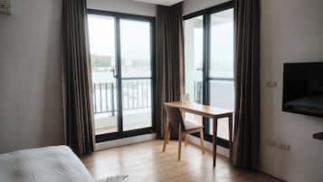 Habitación doble Deluxe, 1 cama Queen size, para no fumadores, baño privado | Wifi gratis