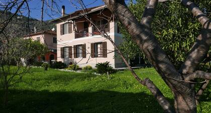 Casa DINO Camporosso