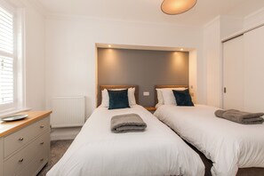 2 Schlafzimmer, Bügeleisen/Bügelbrett, kostenloses WLAN, Bettwäsche