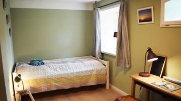 3 Schlafzimmer, Schreibtisch, BĂŒgeleisen/BĂŒgelbrett, Reisekinderbett