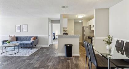Park at London F4 I Spacious 2 Bed 2 Bath