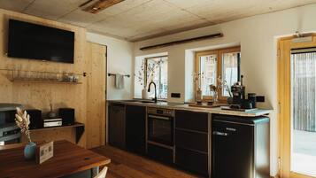 Kühlschrank, Ofen, Herdplatte, Geschirrspüler