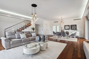 Sınıflandırılmamış resim, 33 üzerinden 5, düğme