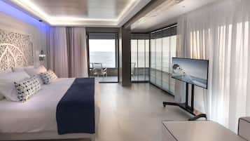 Junior Suite | Soundproofing, free cribs/infant beds, free WiFi, bed sheets