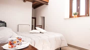 2 bedrooms, iron/ironing board