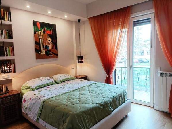 1 bedroom, free WiFi, bed sheets