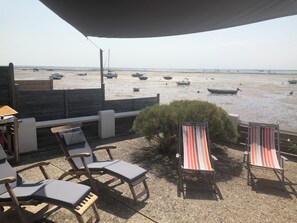 Terrace/patio - Loue presqu'île Cap -Ferret 1ere ligne Rez de chaussée Petit- Piquey (Lège-Cap-Ferret)