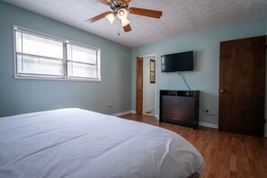 2 habitaciones, wifi gratis y ropa de cama