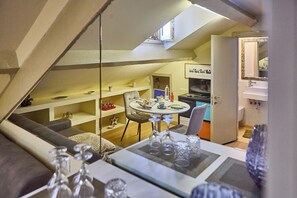 Dining - BRERA - Tiny Studio (Milano)