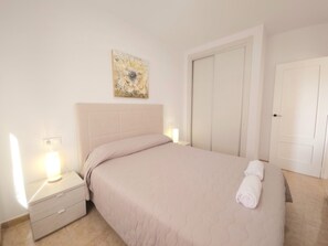 2 chambres, Wi-Fi, draps fournis
