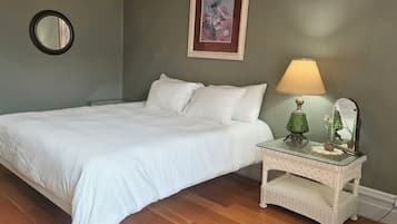 1 habitación, tabla de planchar con plancha, wifi gratis y ropa de cama