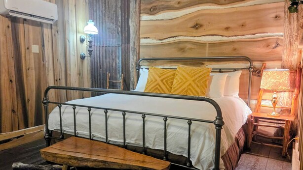 1 bedroom, iron/ironing board, travel crib, WiFi (free)