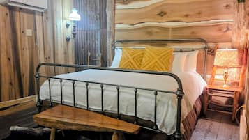 1 habitación, tabla de planchar con plancha y cuna de viaje