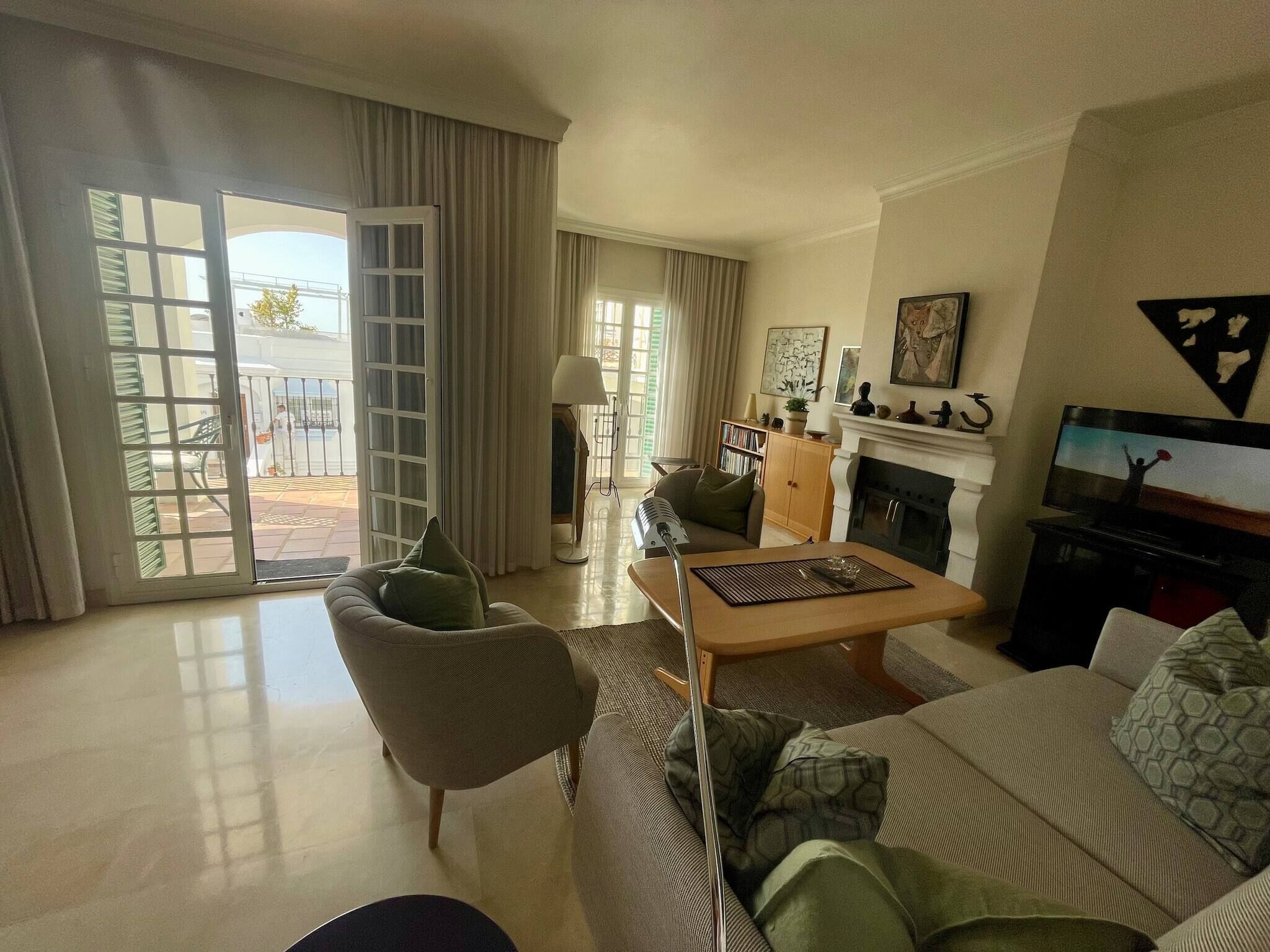 Maison, 2 chambres, fumeurs, balcon | Salle de séjour
