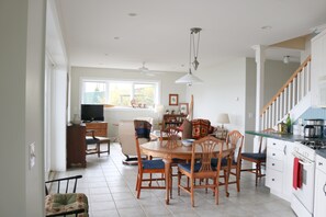 Dining - CHQ Lake House Unit B (Chautauqua)