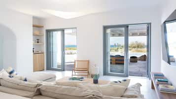 Luxury Villa, Private Pool, Sea View | Living room