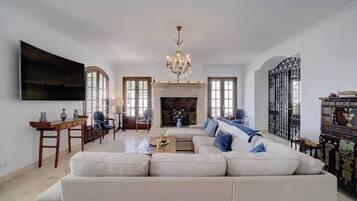 Villa, Multiple Bedrooms | Living room