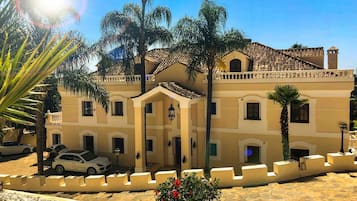 Villa, Multiple Bedrooms | Exterior