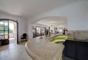 Villa, Mehrere Schlafzimmer | Innenbereich