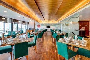 House | Dining - Hotel in Jaipur Near Hawa Mahal (Jaipur)