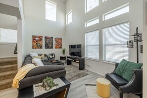 Smart TV, offices