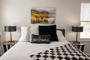 3 Schlafzimmer, Schreibtisch, Bügeleisen/Bügelbrett, kostenloses WLAN