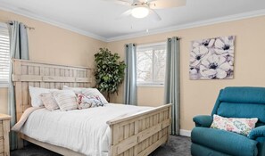 3 chambres, bureau, Wi-Fi gratuit, draps fournis