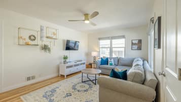 Smart TV, books, offices, computer monitors