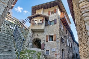 Appartamento familiare, camere multiple, lato montagna (Nel Cuore Di Tenno) | Esterni