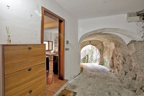 Interior - Nel Cuore Di Tenno (Tenno)