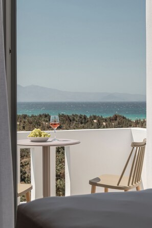 الإطلالة من المنشأة