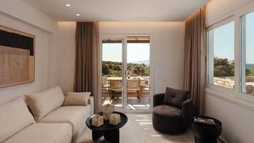Villa Deluxe, 5 habitaciones, alberca privada, vista al mar | Área de sala de estar