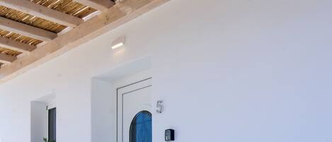 Habitación doble Deluxe, vista al jardín | Terraza o patio