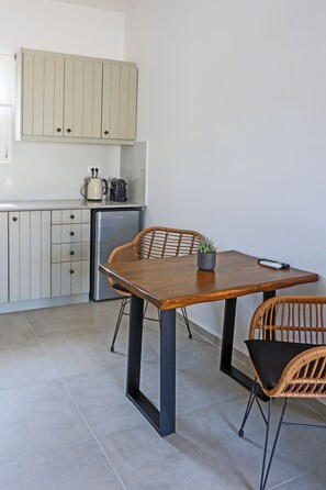 Fridge, electric kettle, freezer, paper towels