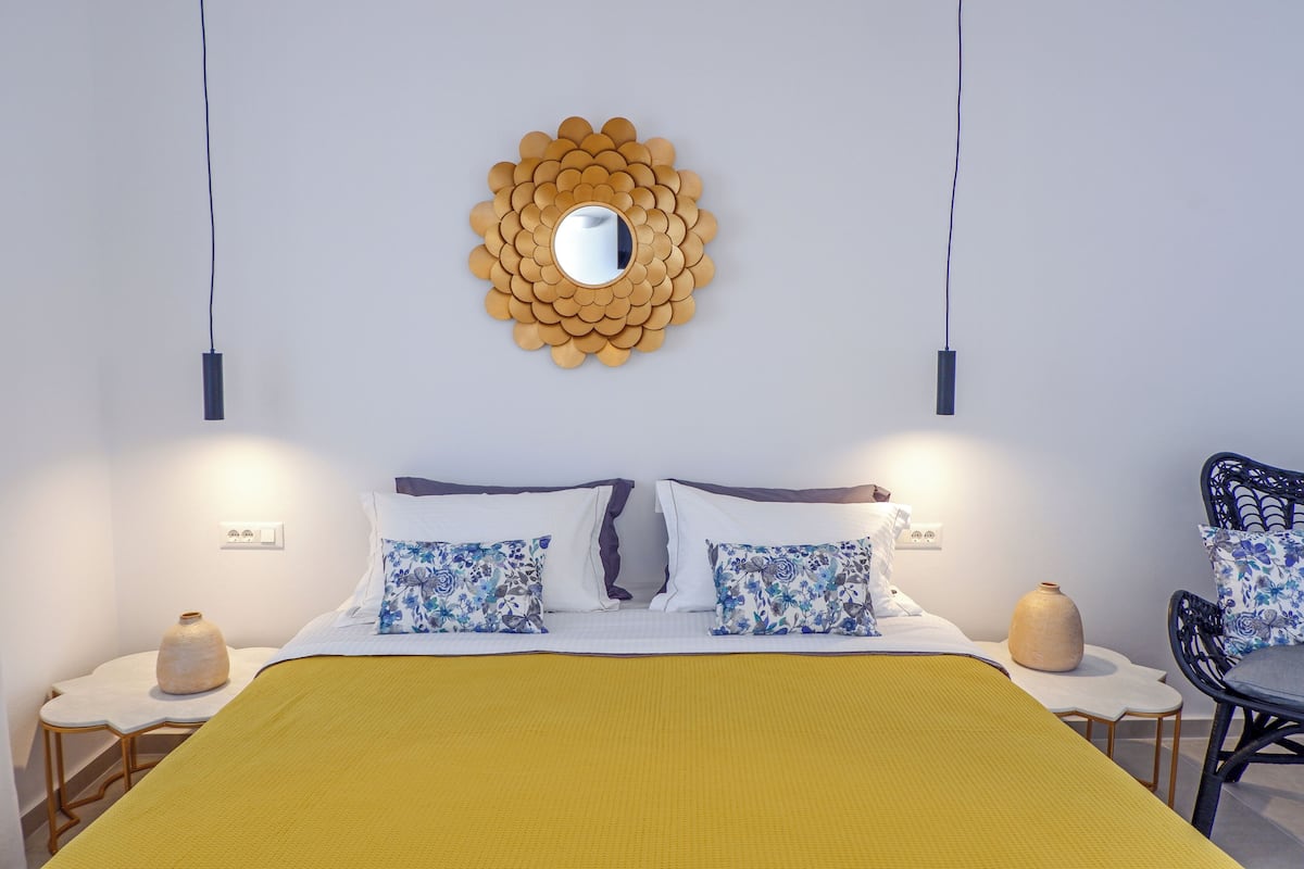 Premium Studio Suite, Garden View
