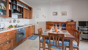 Apartment | 2 bedrooms - Julia s House With Lakeview (Toscolano Maderno)