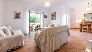 Villa | 4 bedrooms - Villa Olivia in Cala Gonone (Dorgali)