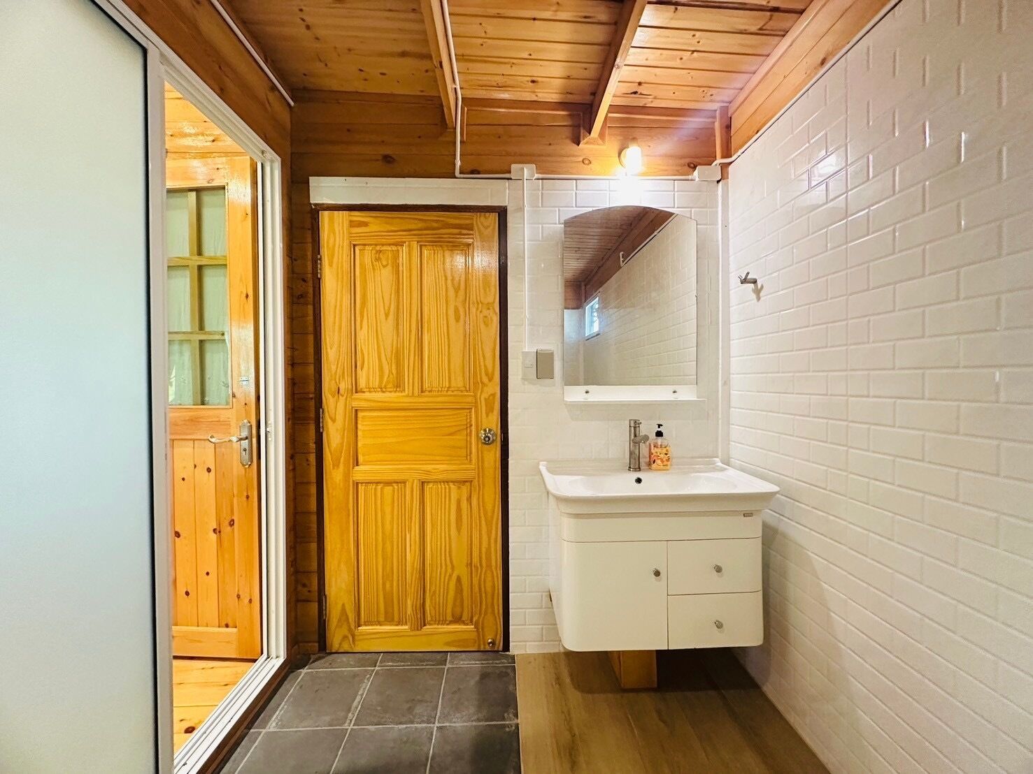 Towels, soap, toilet paper