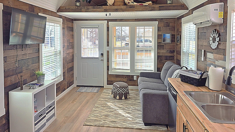Redbud Tiny Home Resort