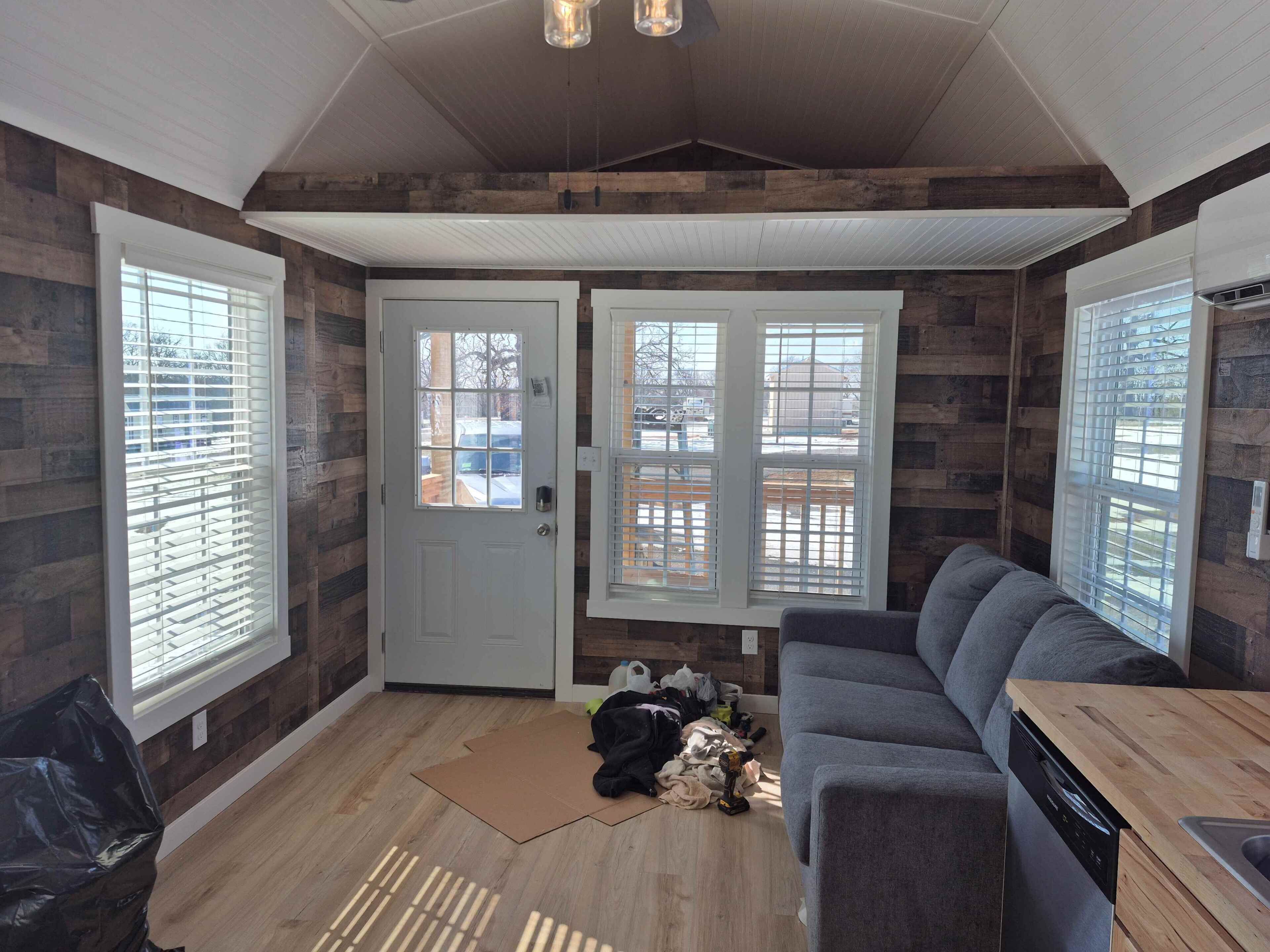 Cabin Tiêu chuẩn | Khu phòng khách