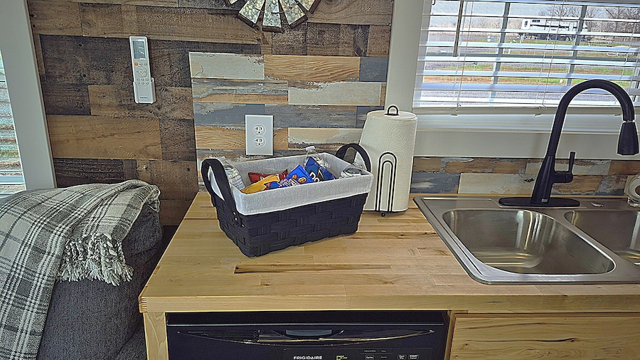 Redbud Tiny Home Resort