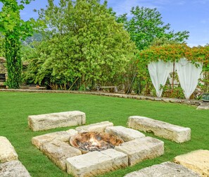 Property grounds - Loggia 11 Platane | Résidence Les Petitons (Oppède)