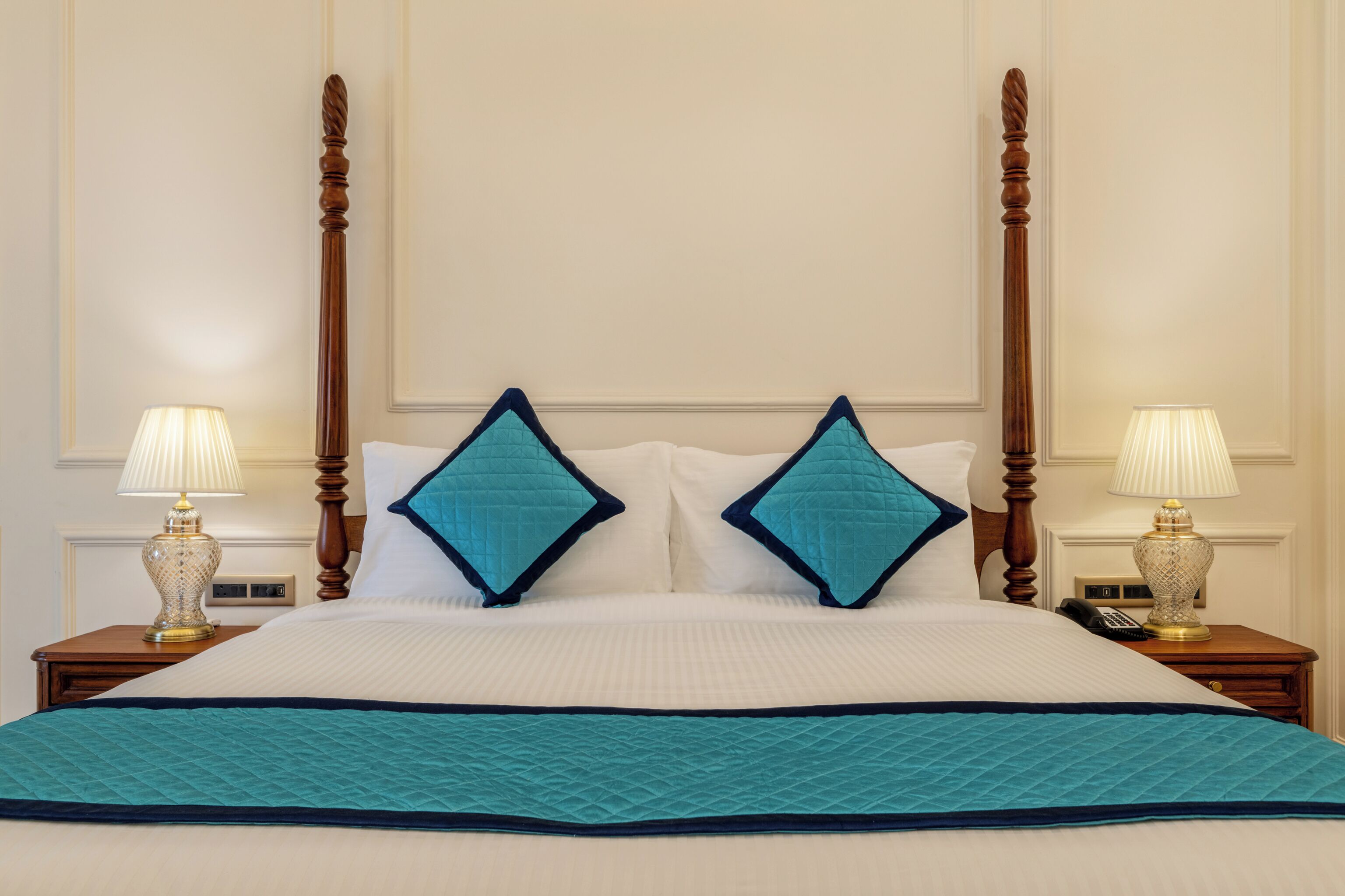 Standard Double or Twin Room, Non Smoking, Private Bathroom | In-room safe, desk, laptop workspace, iron/ironing board