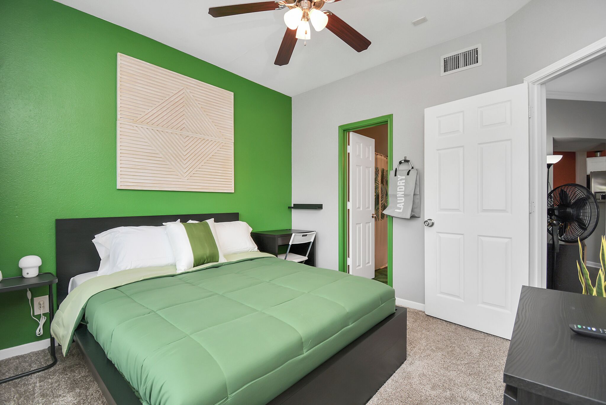 Premium bedding, individually decorated, individually furnished, desk