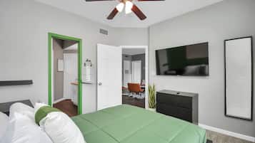 Peralatan tempat tidur premium, dihias secara berasingan