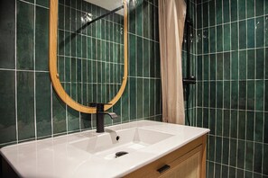 Shower, hair dryer